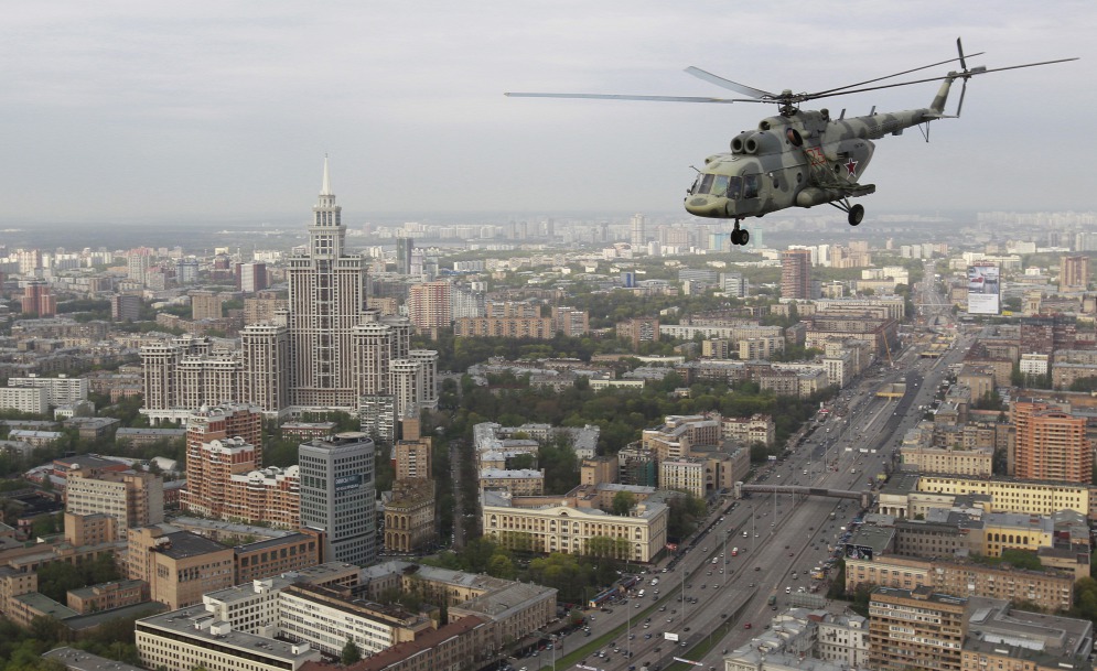 Вертолет над орлом сегодня